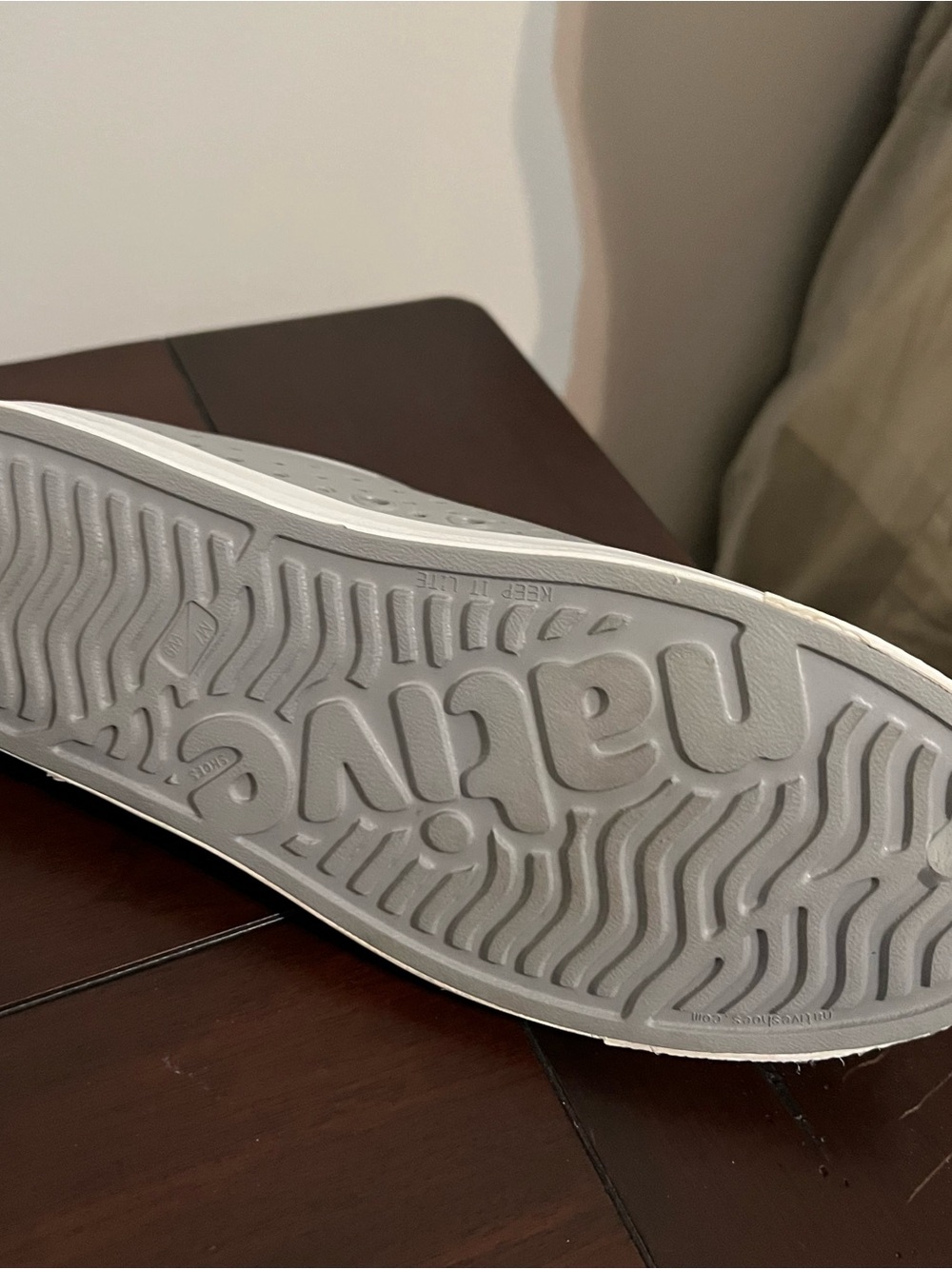 Native water shoes - W9/M7 - Picture 4 of 9